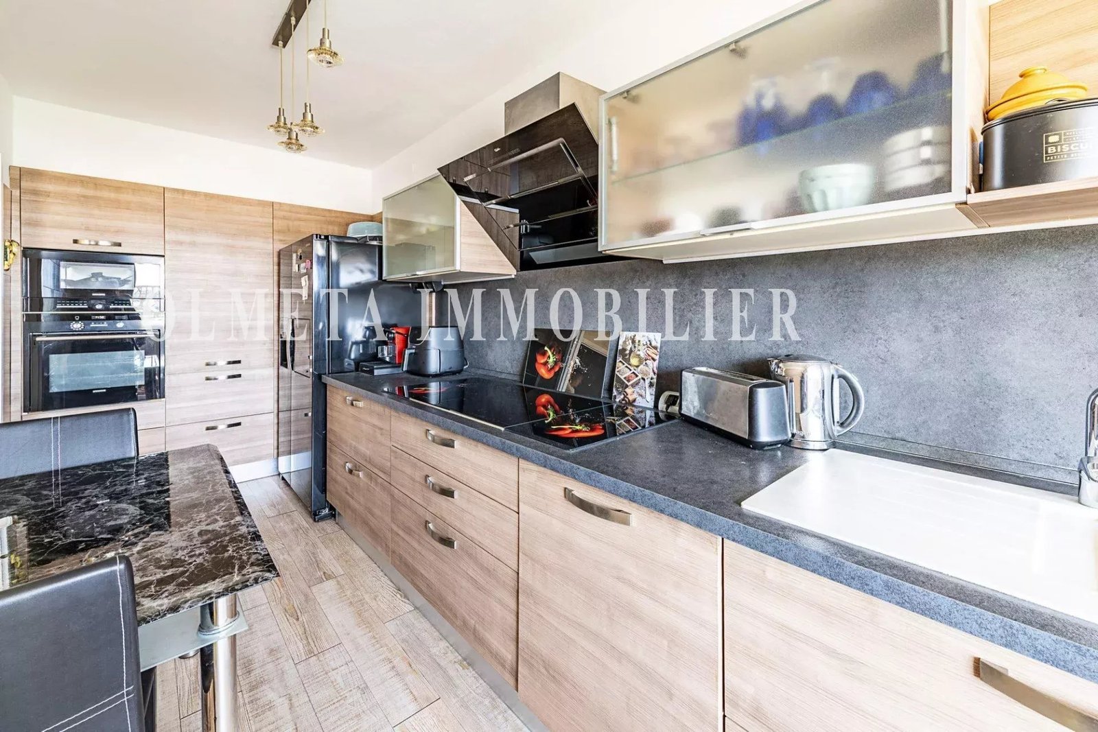 L’élégance d’un grand appartement, la tranquillité d’un