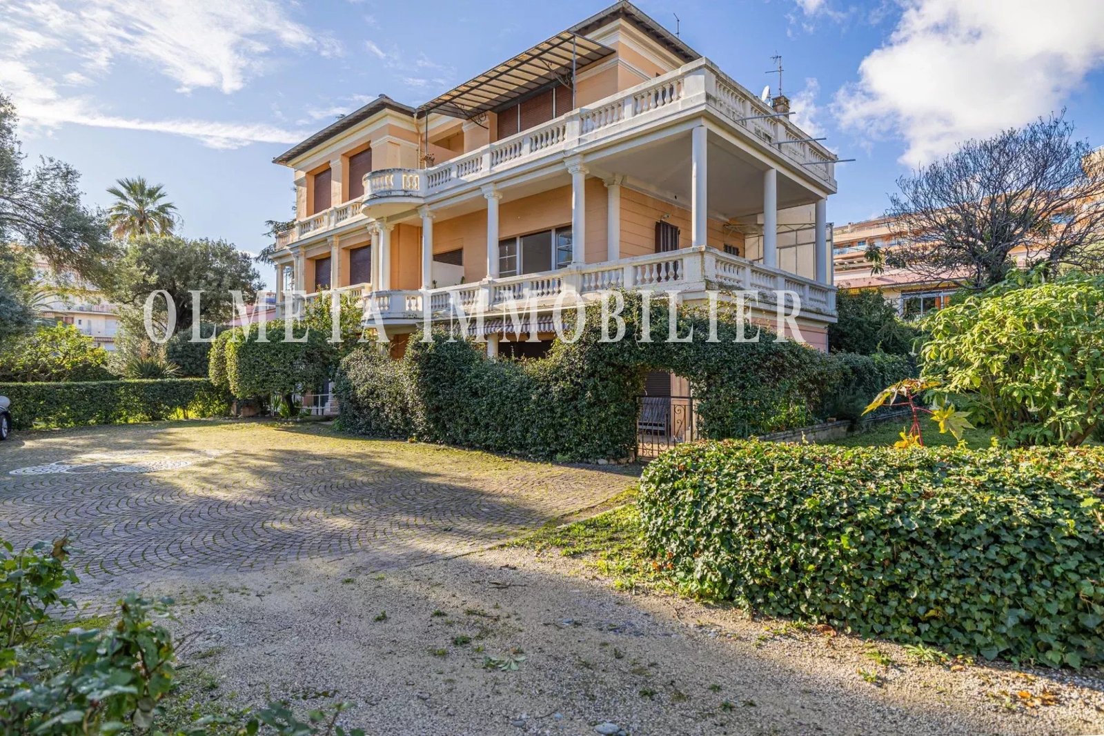 Appartement d’exception à Roquebrune-Cap-Martin, face à la mer