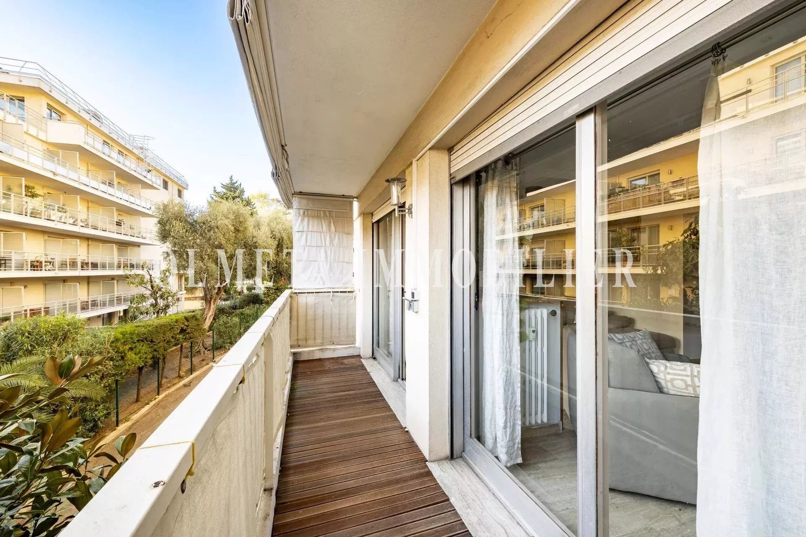 BELLE APPARTEMENT DE 64m² A CANNES