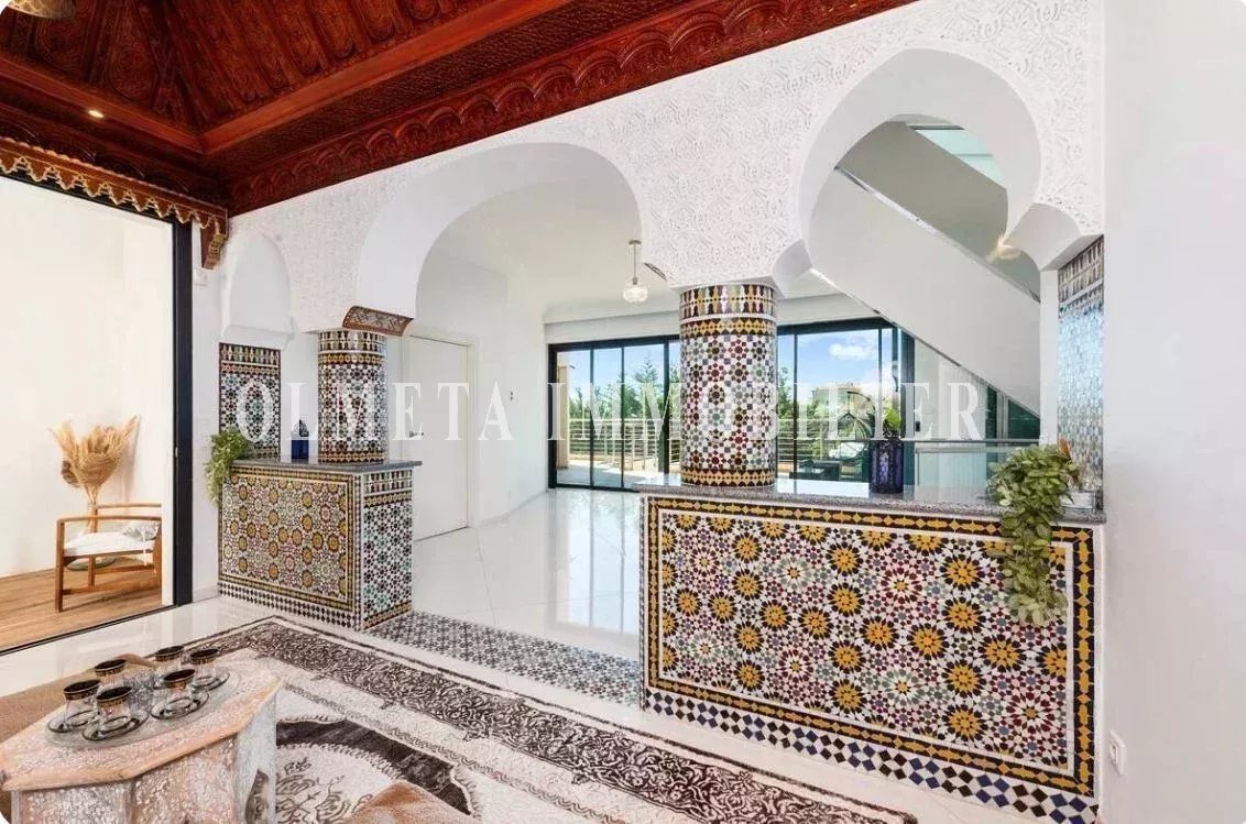 VILLA D’ARCHITECTE VENDU EN L’ETAT