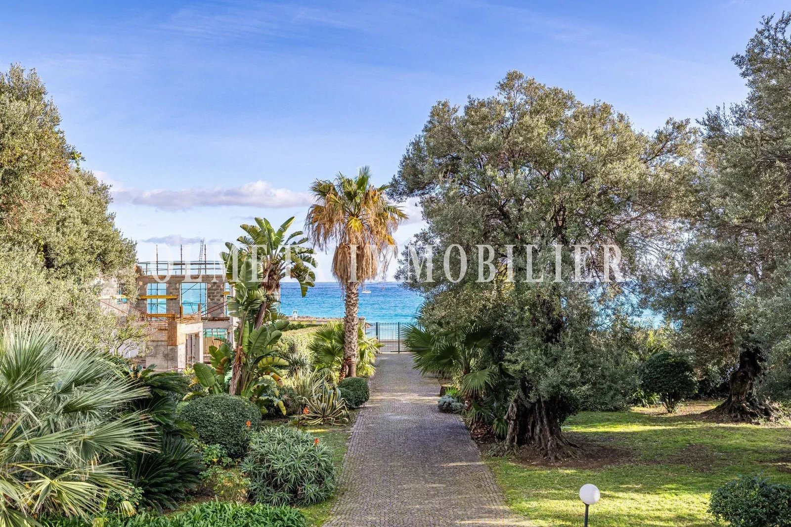 Appartement d’exception à Roquebrune-Cap-Martin, face à la mer