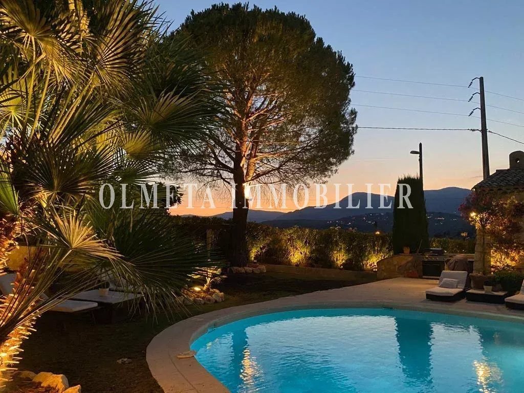 Villa d’exception rénovée — Saint‑Paul de Vence, vue village, jardin et forêt