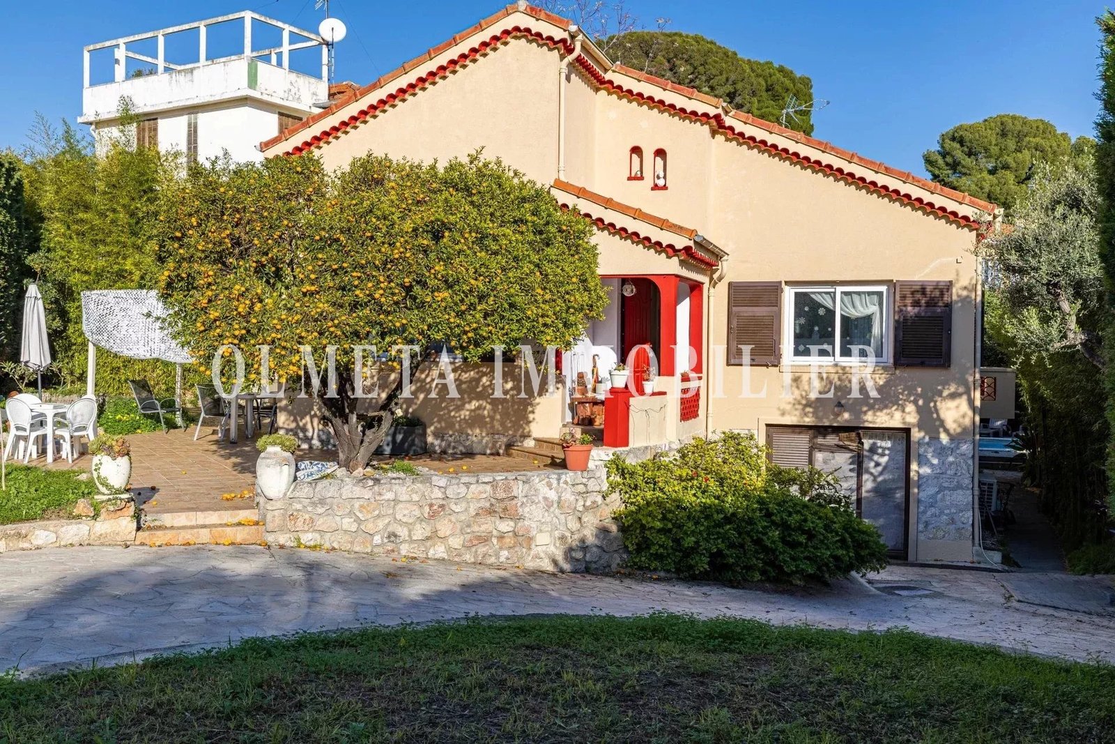 Maison 6 pièces 187 m² · à Roquebrune-Cap-Martin · 186,7 m² · 2 120 000 €