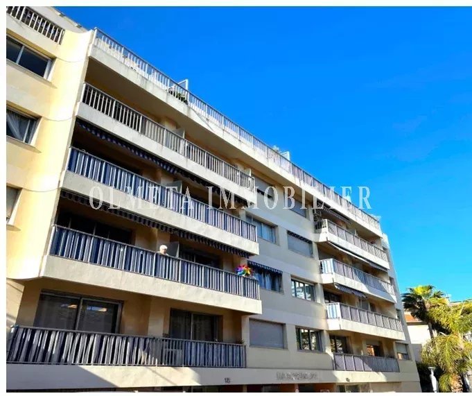 Appartement 1 pièce 29 m² · à Beausoleil · 28,9 m² · 234 000 €